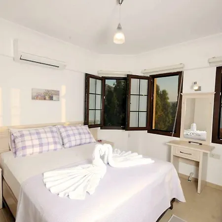 Saranda Butik Hotel